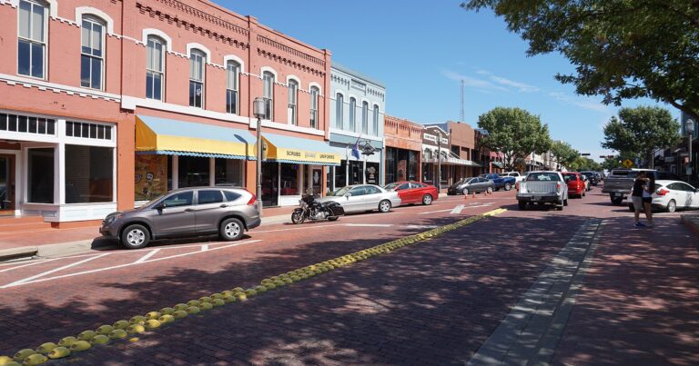 Historic 15th Street in downtown Plano, Texas